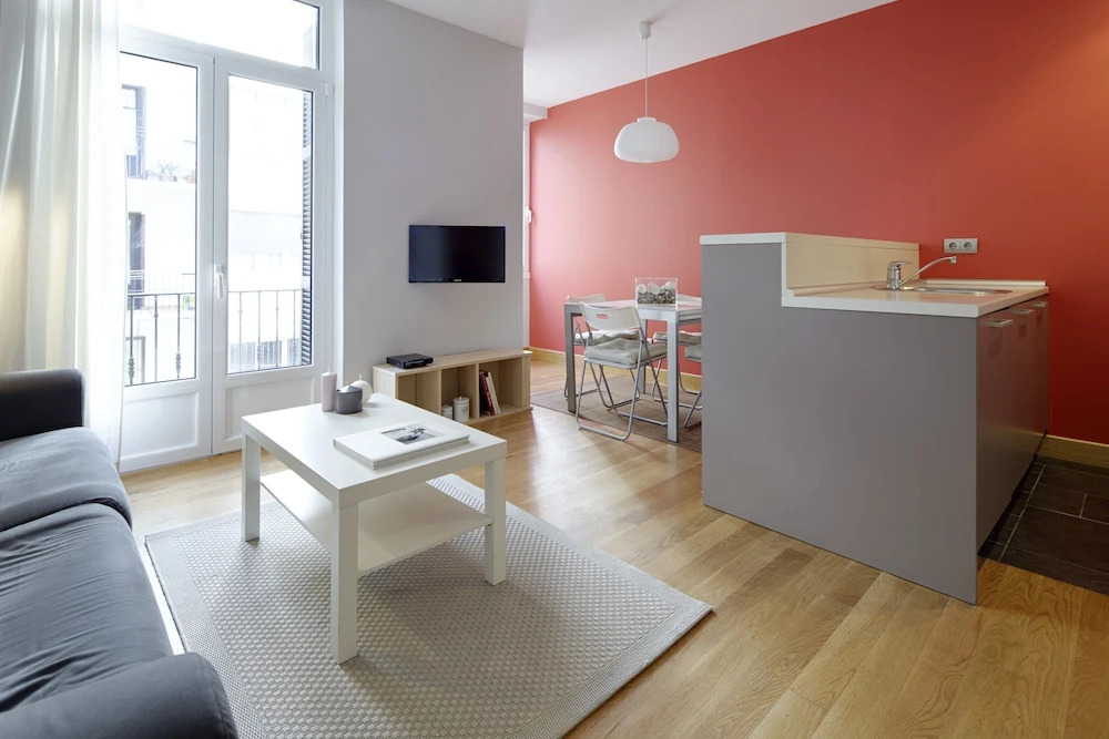 Gros Arena Apartment by FeelFree Rentals