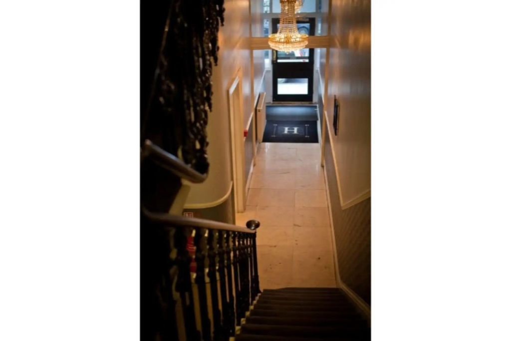 The Portico Hotel