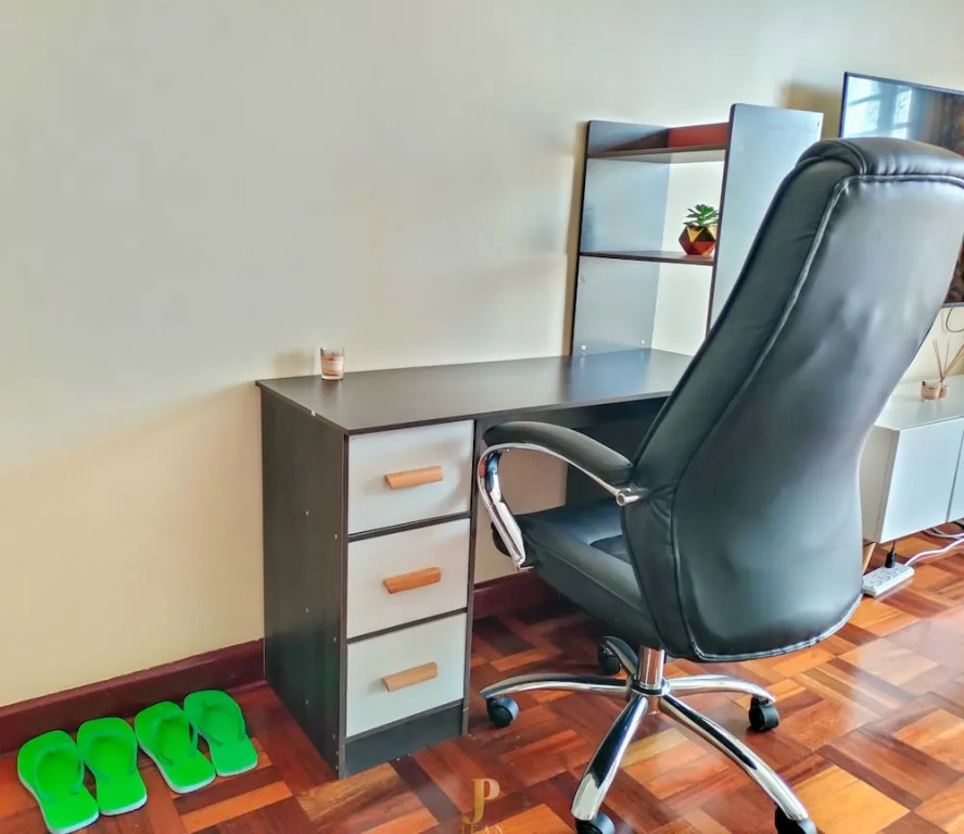 Lux Suites Westlands Place Apartments