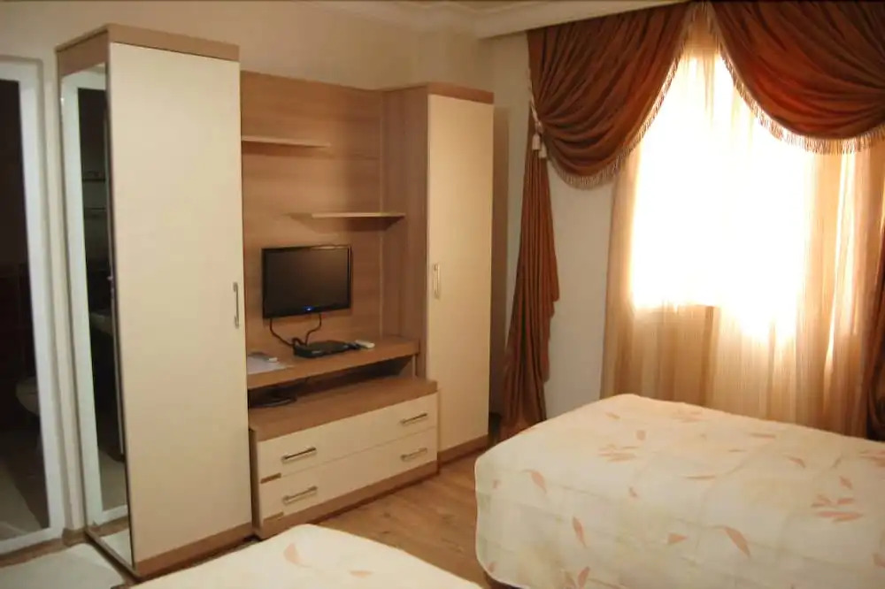 Öz Malabadi Otel