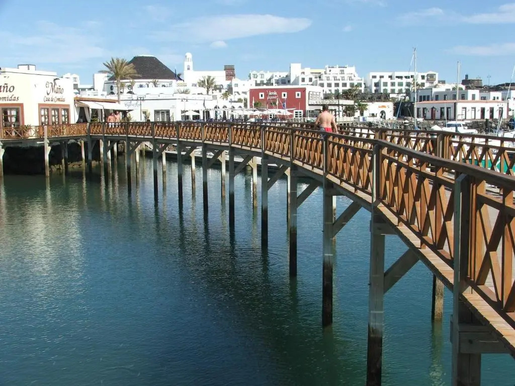 Lanzarote Yacht Hotel