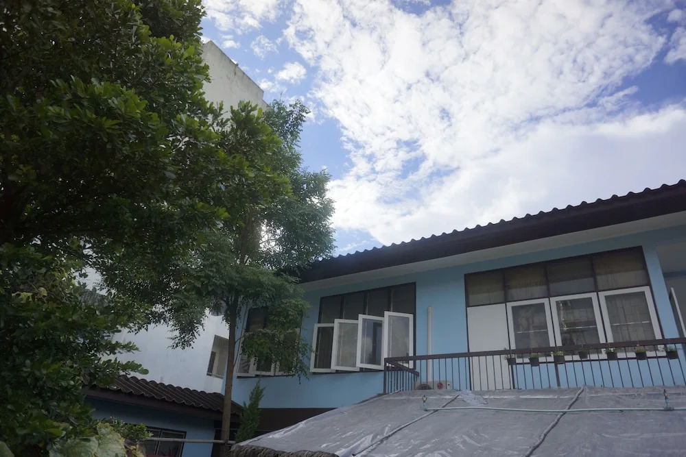 The Blue 14 House(เดอะ บลู 14 เฮาส์)
