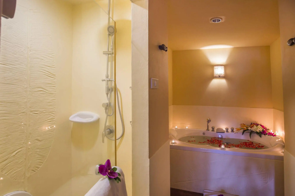 Baan Haad Ngam Boutique Resort