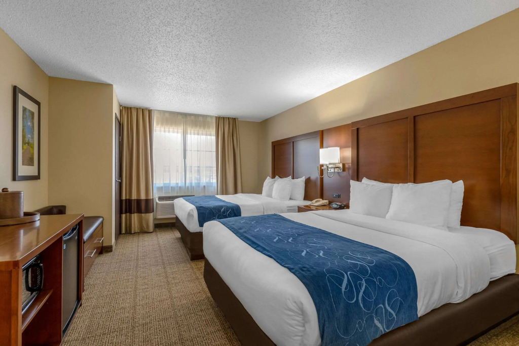 Comfort Suites Cedar Falls Industrial Park