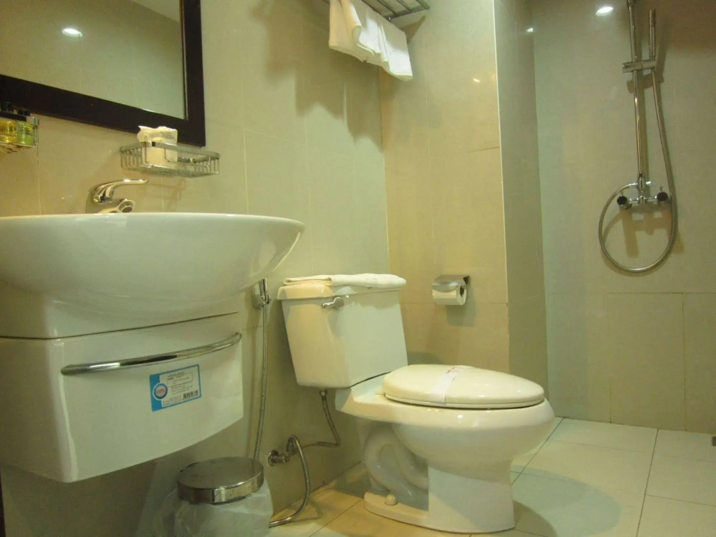 Hung Vuong II Hotel