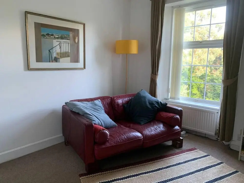 Cedarbank's - The Little Art House - dog Friendly