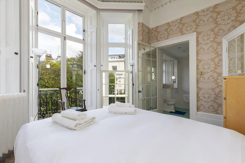 Fabulous 2BR in Kensington, Near Holland Park