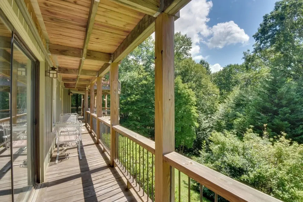 Stunning Dillard Home w/ Yard in Sky Valley!