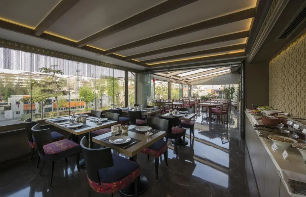 Yasmak Comfort Hotel