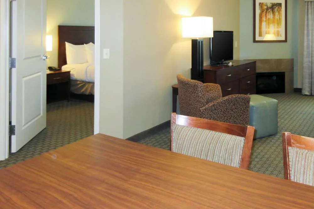Grandstay Hotel And Suites Chisago