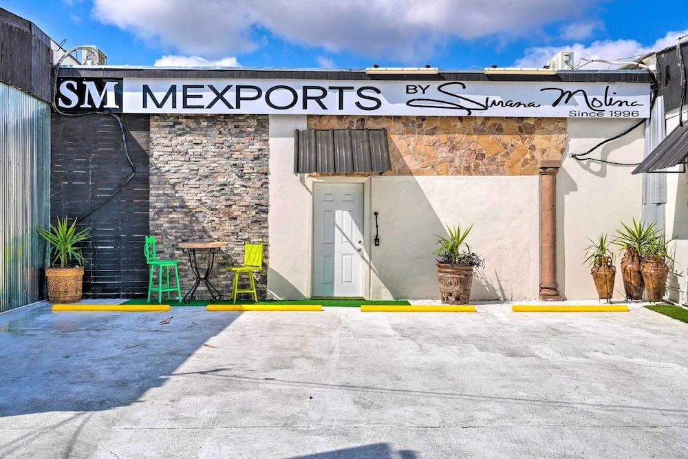 Laredo Vacation Rental Near Tourist Attractions!