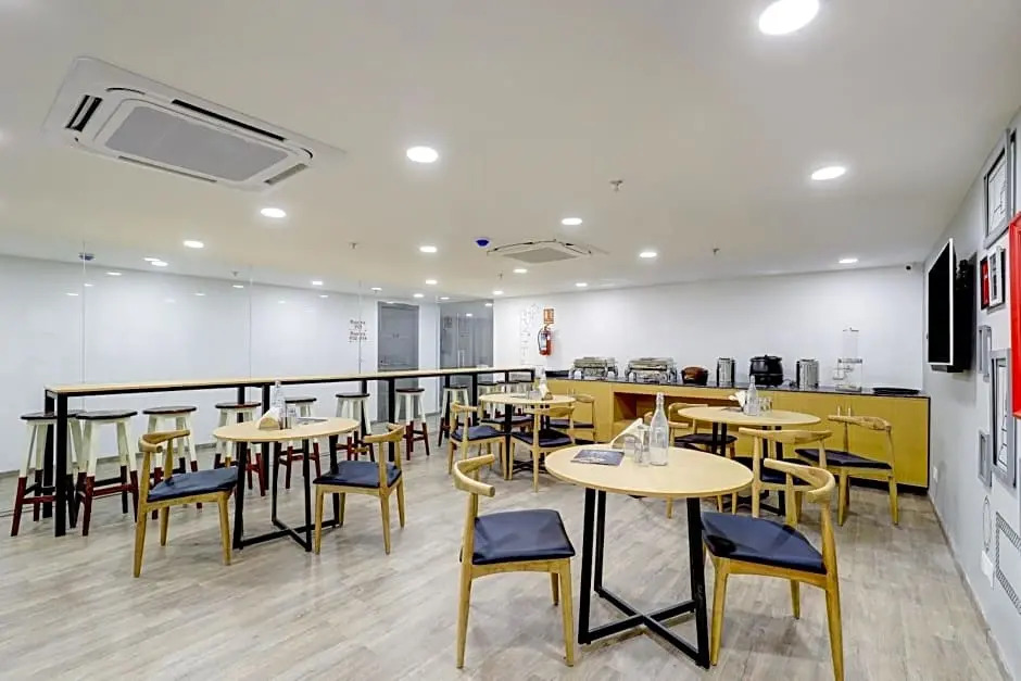 Oyo townhouse 190 Rajyash Rise