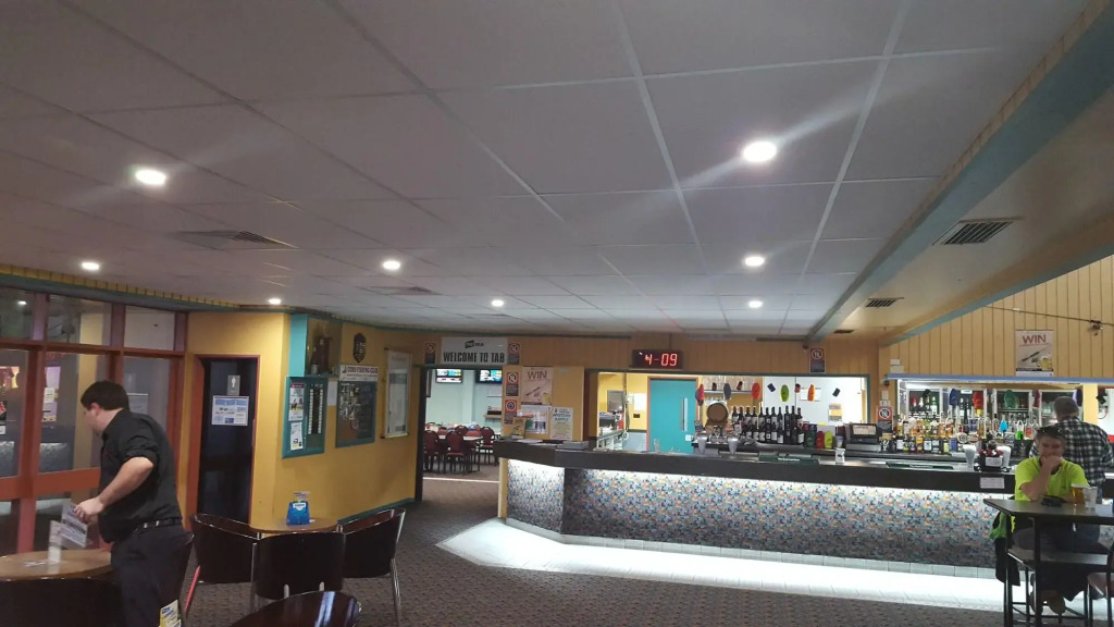 Coro Club Motel