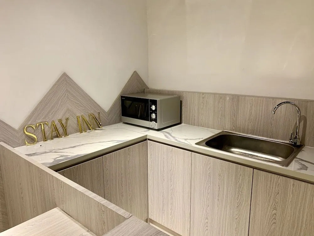 Stay Inn Hostel Jakarta - Adults only