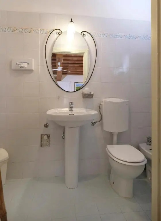 Oliviera Camere