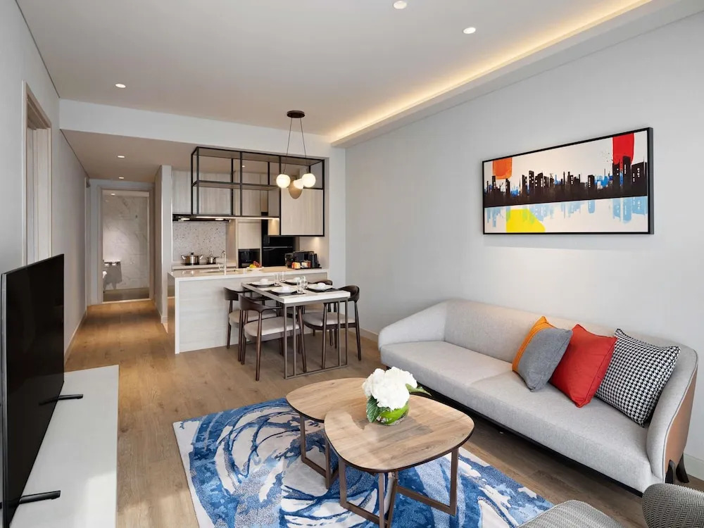 Swissôtel Living Jakarta Mega Kuningan