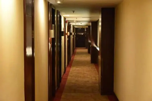 Dong Yue Hotel