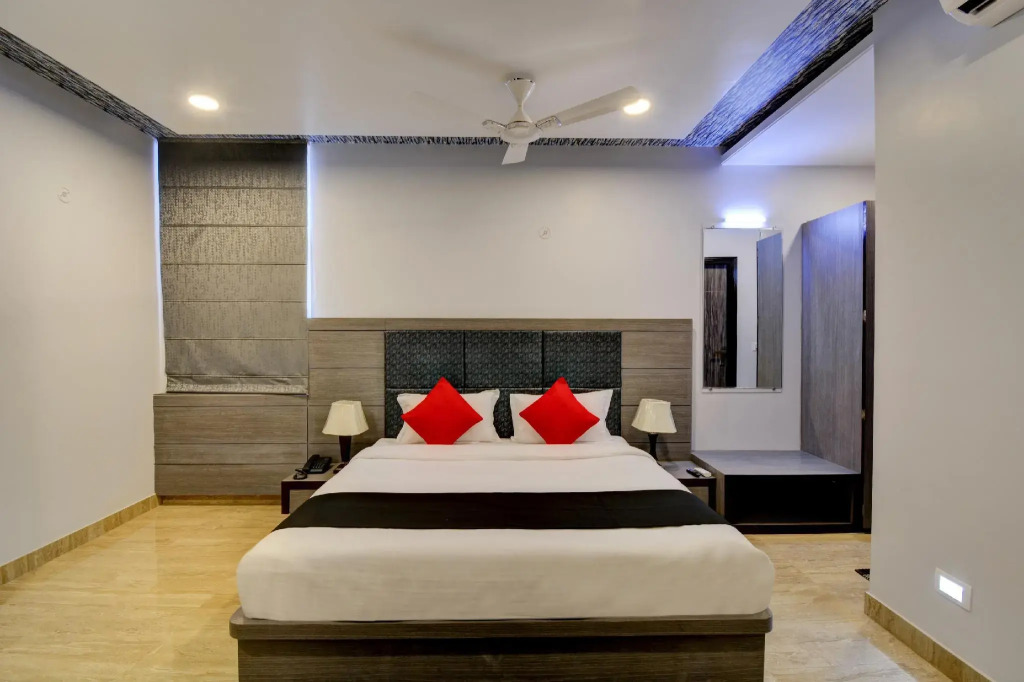 Hotel Grand Anshul