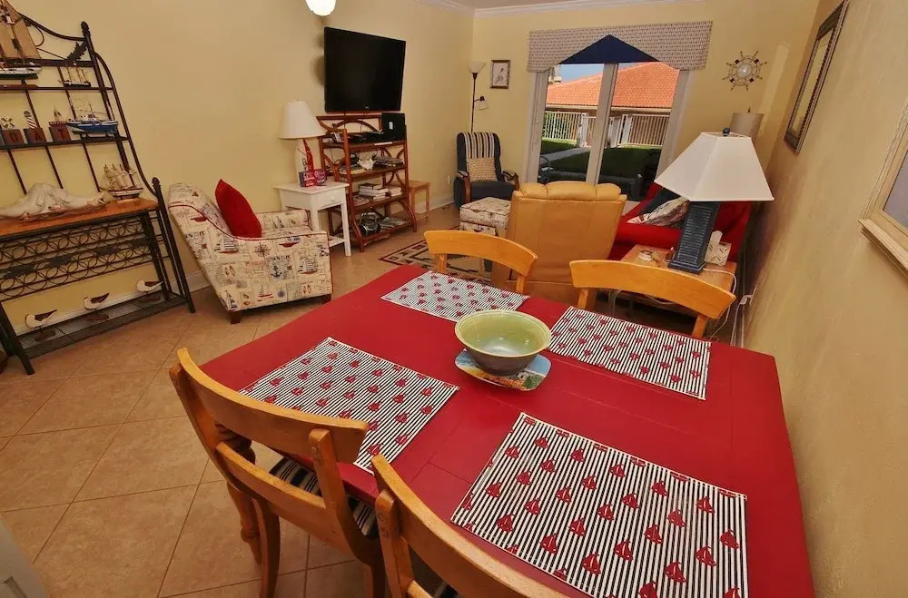Sea Coast Gardens III 117 Apartment 1