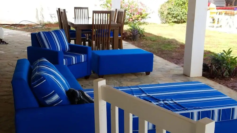 Villa de Colores 3 Rooms 5 king Beds