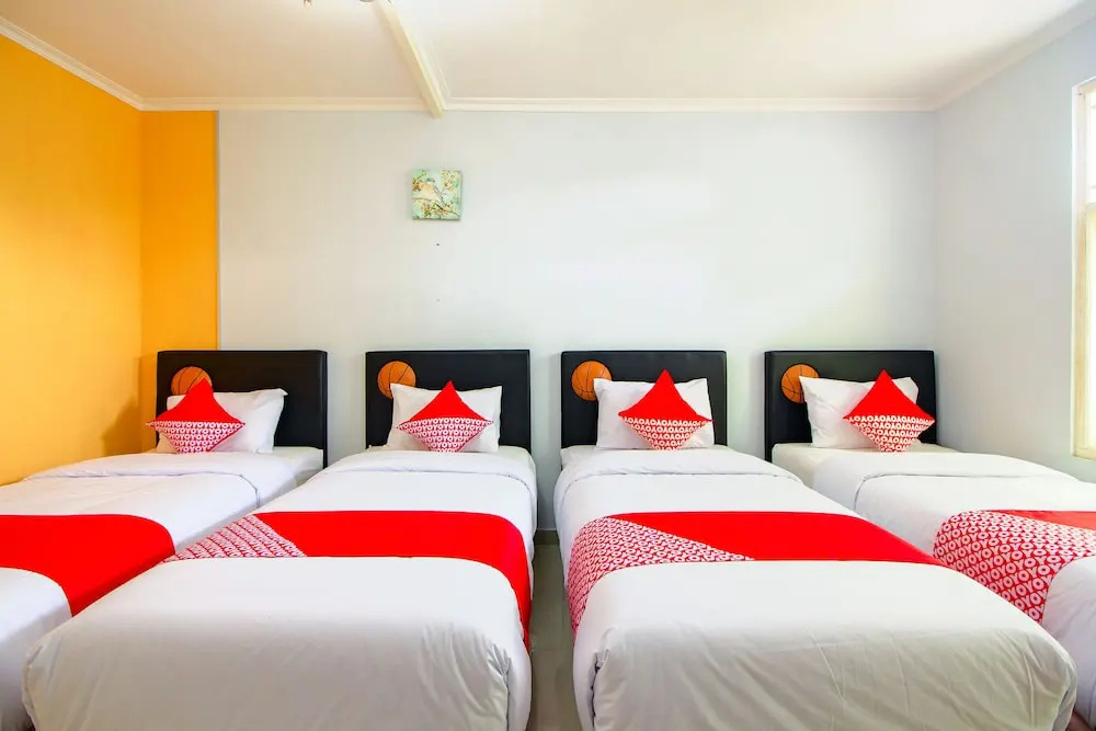 Griya Wismono Homestay by OYO Rooms