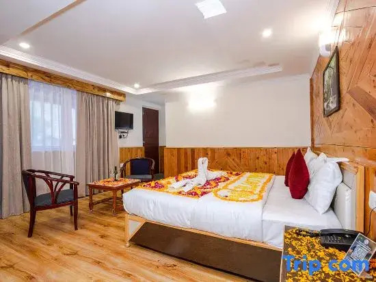 Hotel Monal