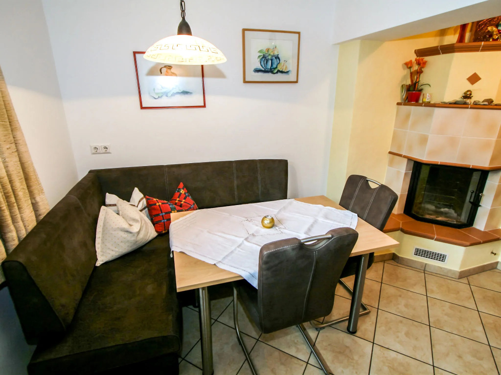 Apartment Plank-2 by Interhome