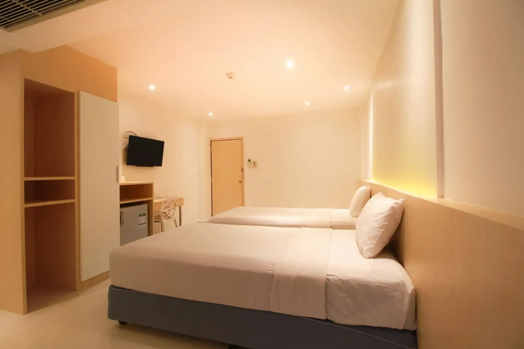 Ten Stars Hotel