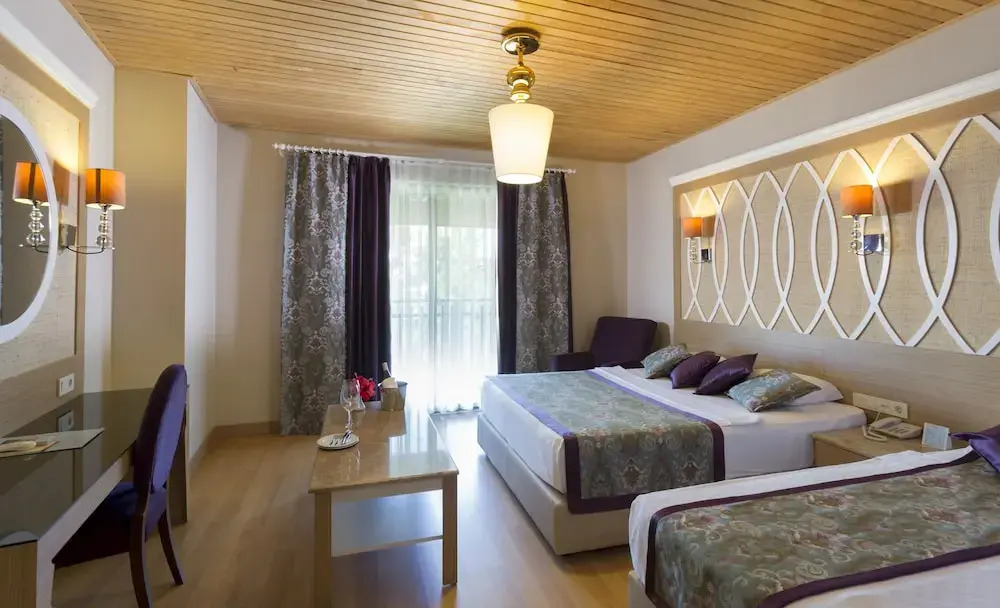 Club Dem Spa & Resort Hotel