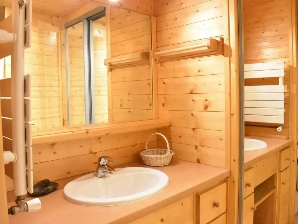Appartement Méribel, 3 pièces, 5 personnes - FR-1-180-552