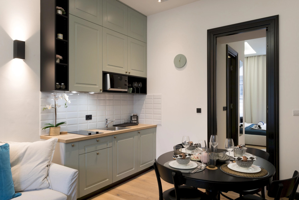 Modern and Design Downtown Apartment in the Center