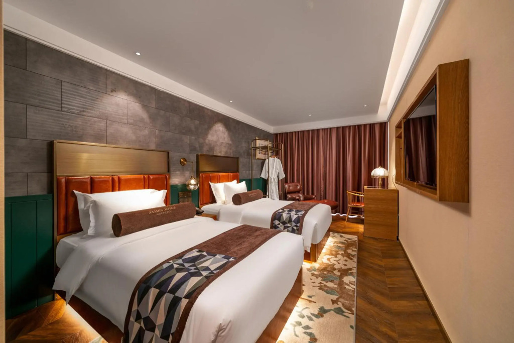 ELITE James Joyce Coffetel Hotel Guangzhou Pedestrian Street Beijing Lu Metro Station Branch