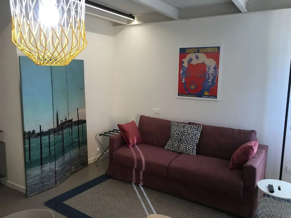 Rivadige Suite
