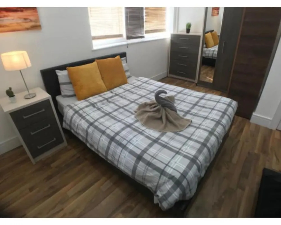 Global Sanctuary Suite Premium 13