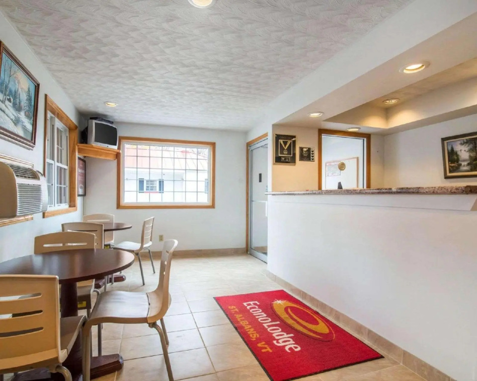 Econo Lodge Saint Albans