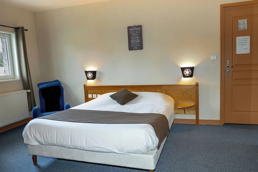 Logis Hotel Restaurant Auberge Les Rives de lArzon
