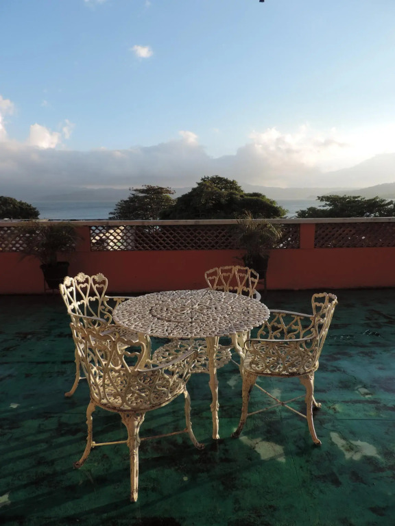 Hotel Juros