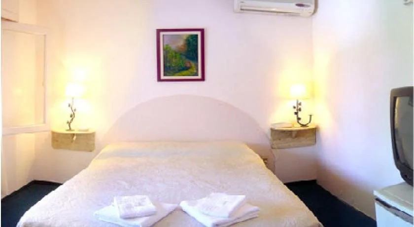 Alpes Hotel