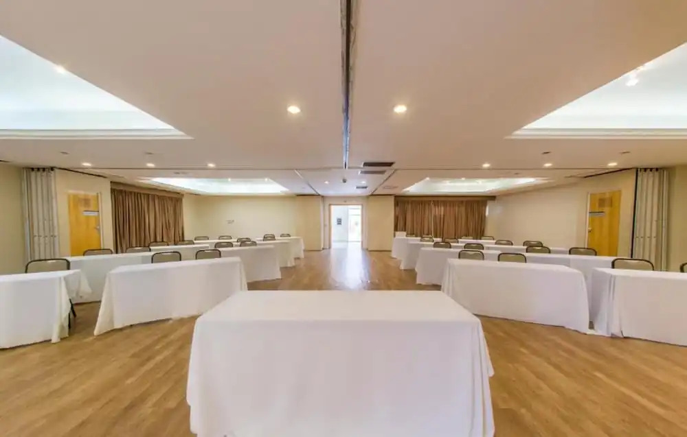 Summit Baobá Hotel