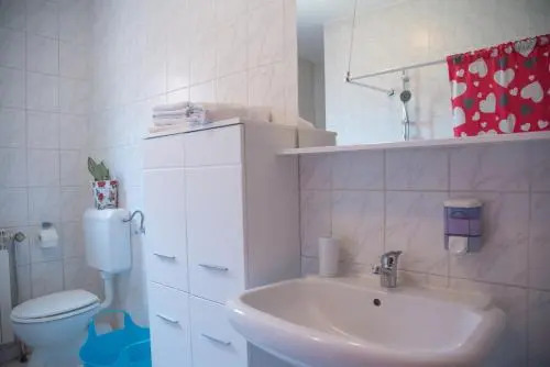 Apartments Jela