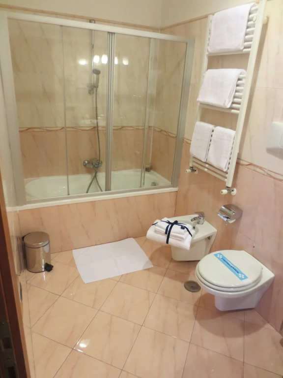 Hotel Joyfull