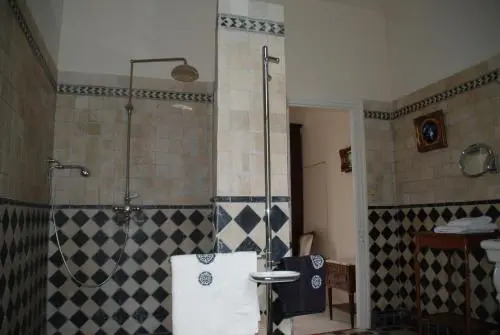 Chambres dhôtes du Château de Champvallins