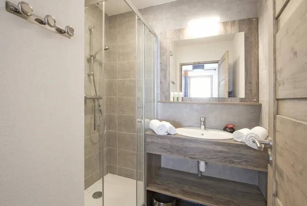 Apartment in Les Deux Alpes Near Ski Area