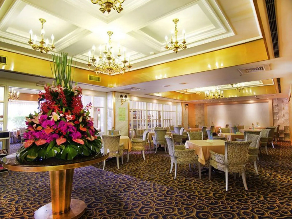 Golden China Hotel