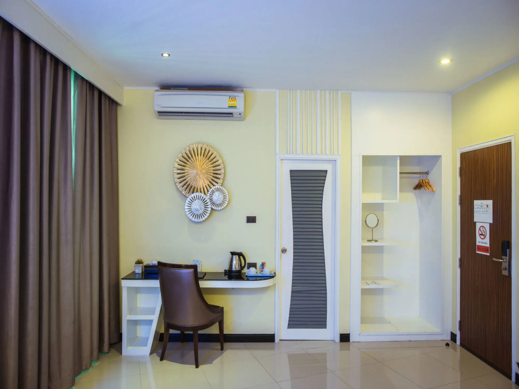 Mantra Varee Hotel