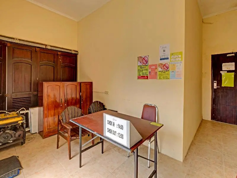 Oyo 91522 Candi Gebang Guesthouse