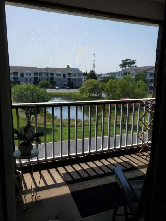 100 Cascade Lane Creekwood Unit 124 by Long & Foster