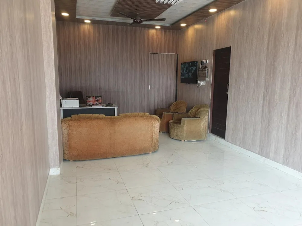 Laksita Manor Home Stay