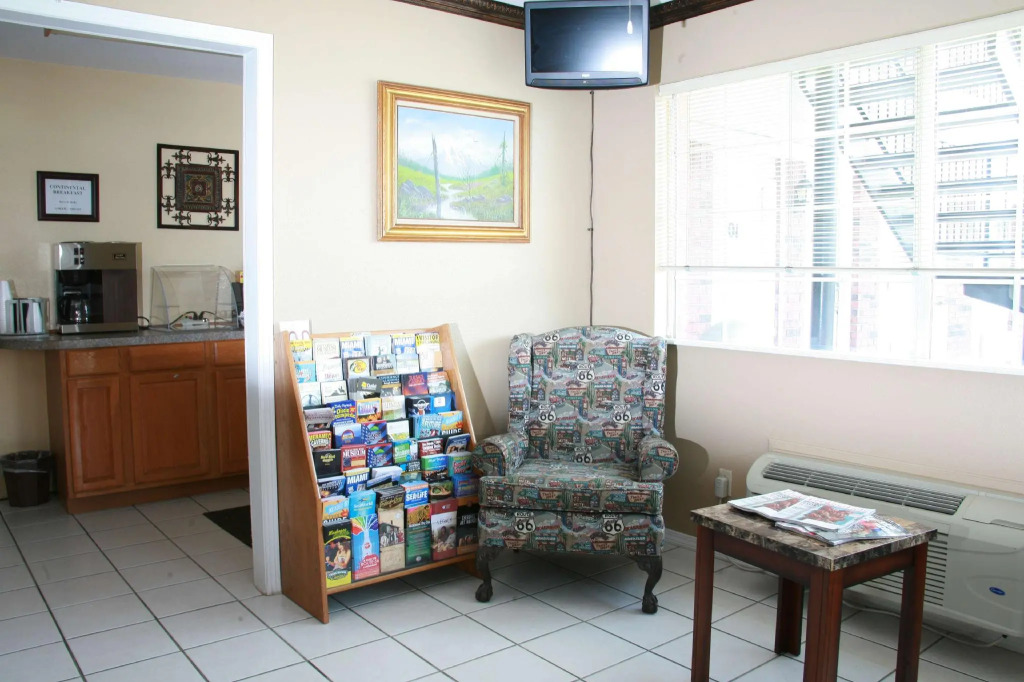 Claremore Motor Inn
