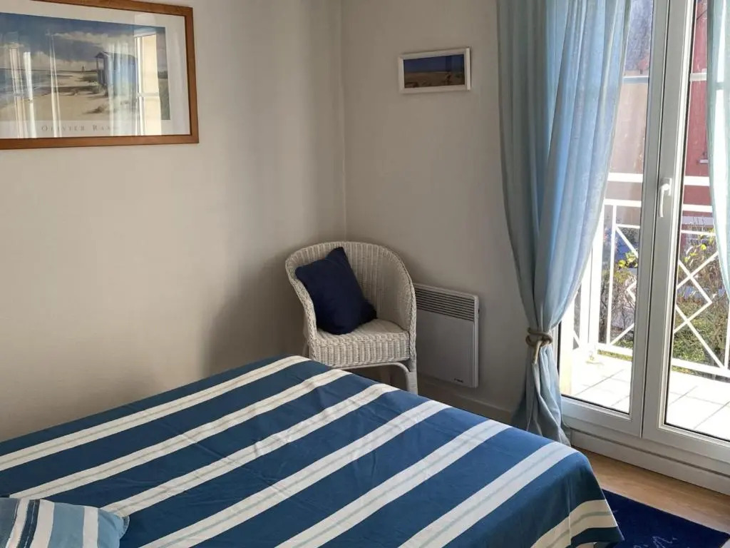 Appartement Dives-sur-Mer, 3 pièces, 4 personnes - FR-1-487-138